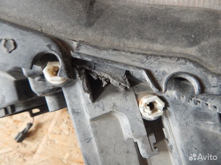 Фара передняя правая Мерседес S500 Mercedes Benz