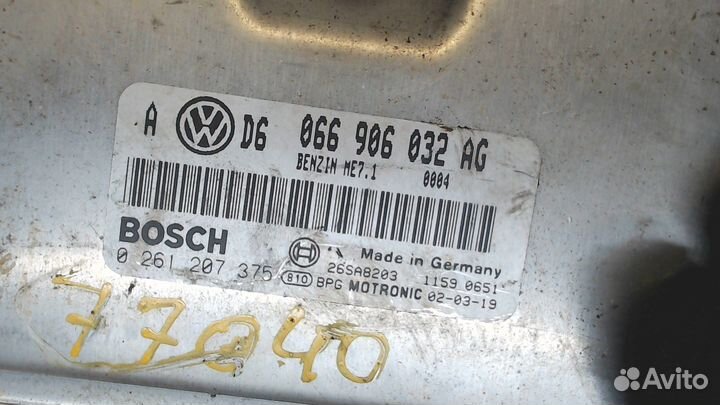 Блок управления двигателем Volkswagen Golf 4, 2003