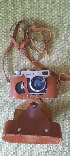 Фототехника Смена 8М, Зоркий-4, штатив фэд