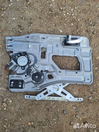 Стеклоподъемник задний левый Santa fe classic