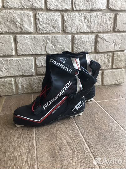 Лыжные коньковые ботинки rossignol 42р