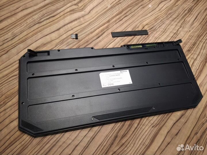 Беспроводная клавиатура Defender c925