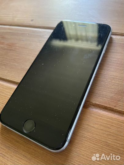 Телефон iPhone 6s