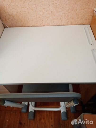 Детская растущая парта и стул деми