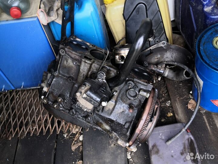 Блок двигателя в сборе