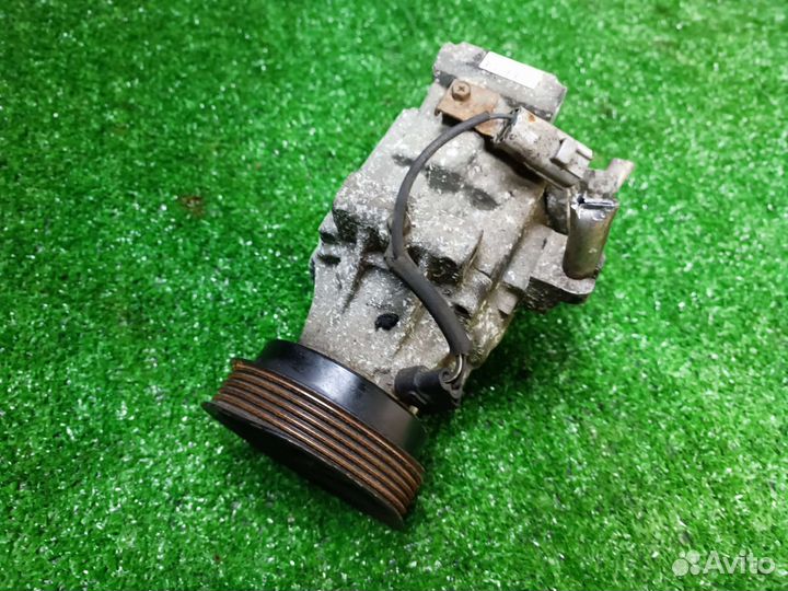 Компрессор кондиционера Toyota Corolla e120
