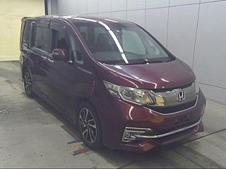 Honda Stepwgn: фото владельца