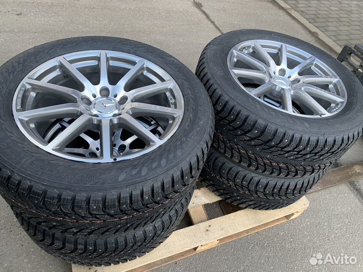 Зимние колеса Mercedes G63 R20 AMG Nokian Hakka 9