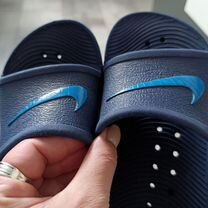 Сланцы шлепанцы nike р32(на ногу 21см)