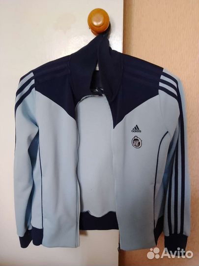 Кофта фирмы Adidas оригинал