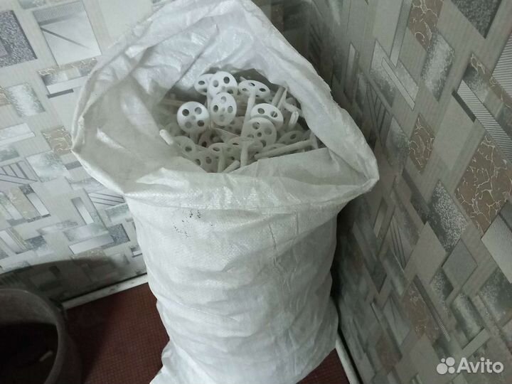 Грибок крепежный