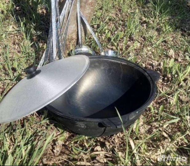 Кaзaн чугунный 16л