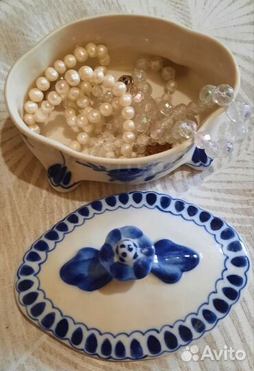 Конфетница, шкатулка 