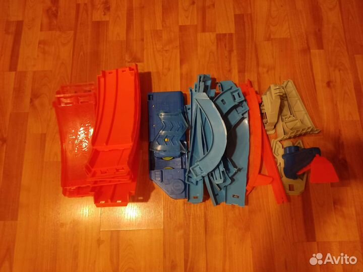 Набор игровой Hot Wheels Экшн Гигантская петля