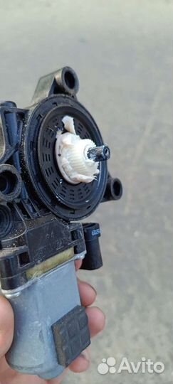 Моторчик стеклоподъемника kia sportage 4