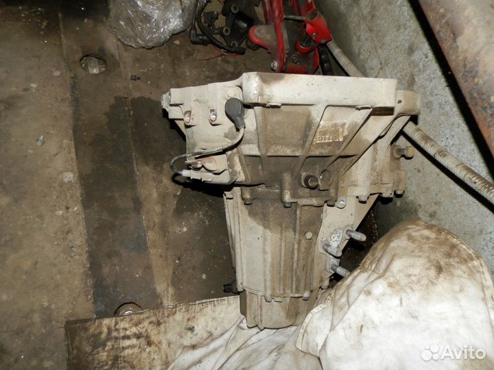 Стекло заднее левое Киа Спектра Оригинал