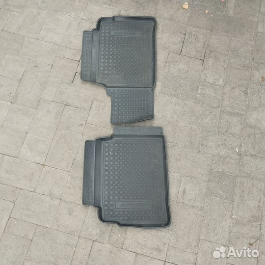 Коврики резиновые toyota