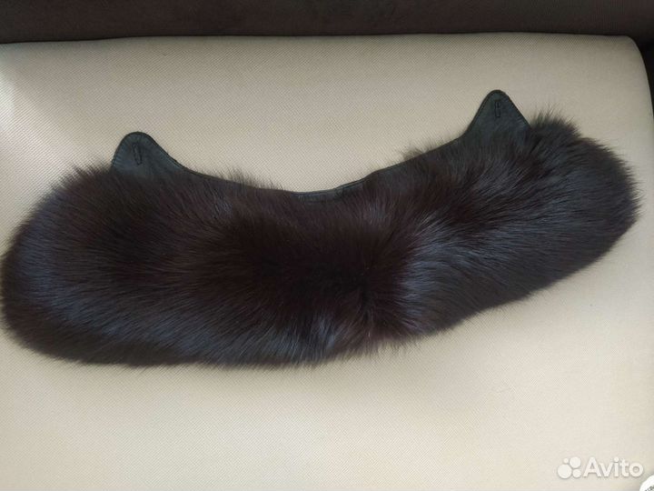 Меховой воротник песец