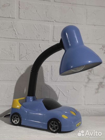 Светильник настольный