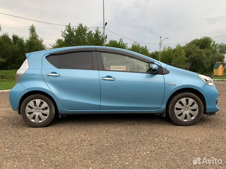 Toyota Aqua 1.5 CVT, 2014, 174 000 км