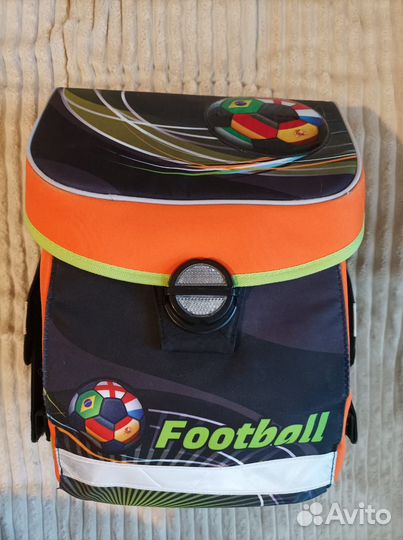 Ранец школьный для мальчика новый