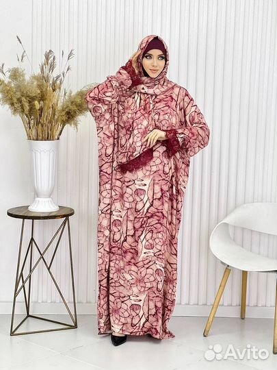 Намазник с пришитым хиджабом (шарф не пришит)