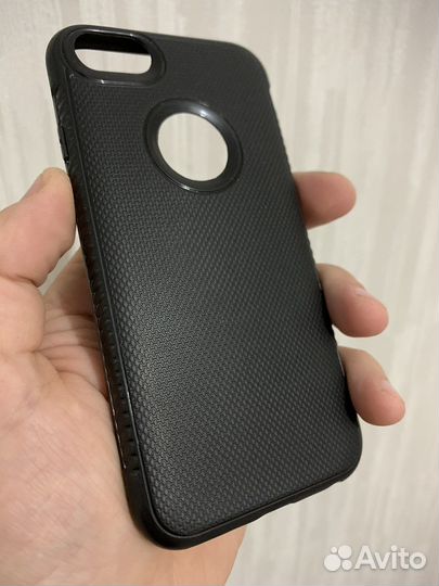 Чехол на iPhone 7