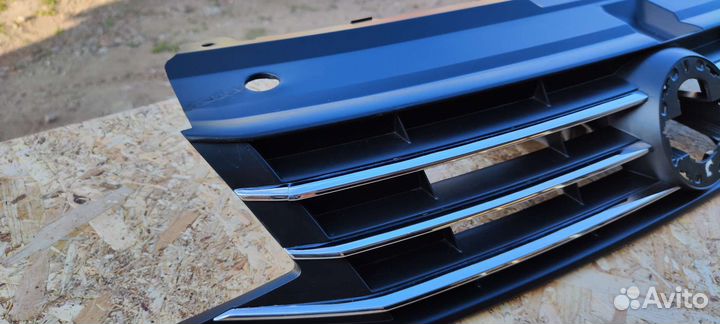 Решётка радиатора volkswagen polo рестайлинг