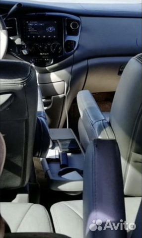 Столик mazda mpv