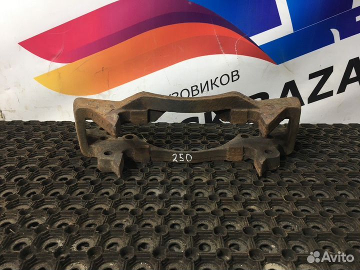 Скоба суппорта Volvo FH