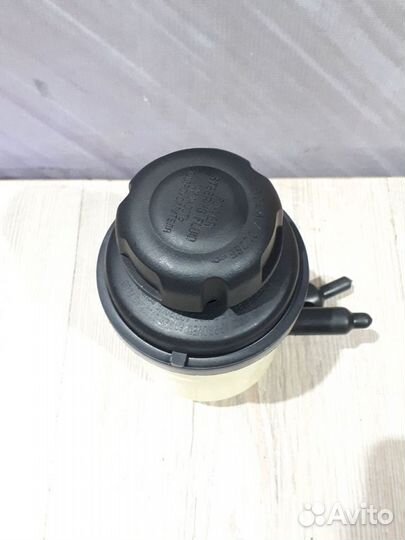 Бачок гидроусилителя гур Kia RIO 3