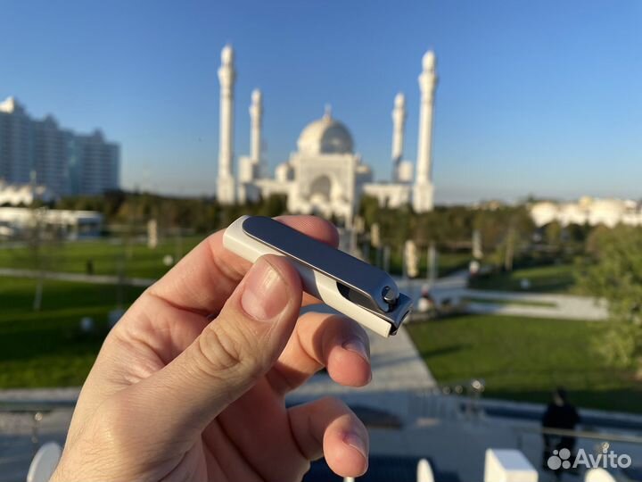 Кусачки для ногтей