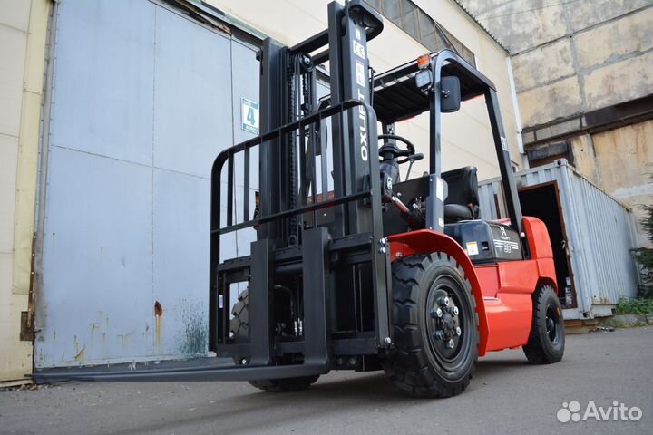 Вилочный погрузчик OXLIFT CPCD30, 2023