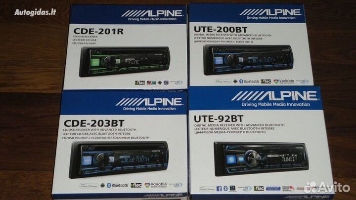 Автомагнитола Alpine UTE-200BT