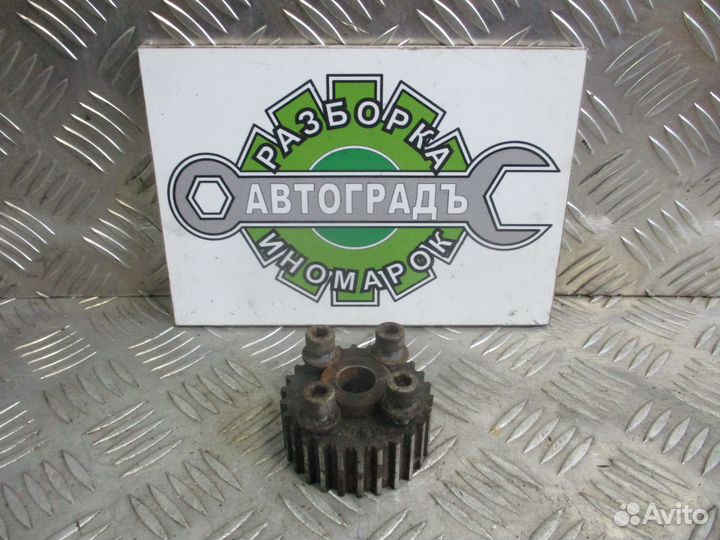 Шестерня коленвала Volkswagen Caddy 3 2007г