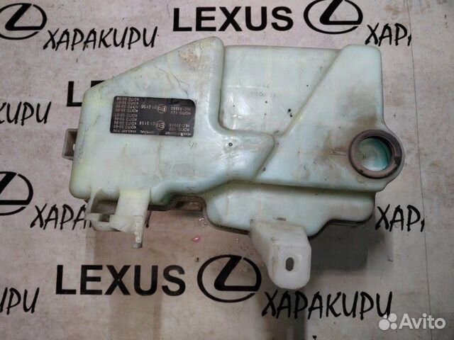 Бочек стеклоомывателя Lexus Ls460 2005-2012