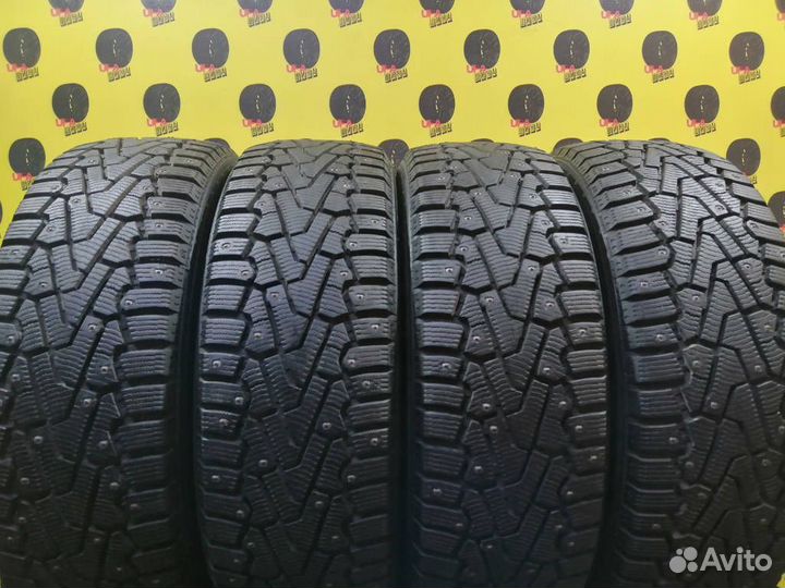Pirelli Ice Zero 215/65 R17