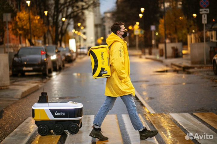 Курьер Яндекс.Еда подработка в твоём городе
