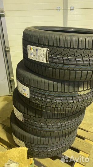 Continental WinterContact TS 860 S SUV 295/40 R22 112W