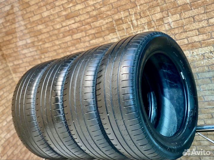 Michelin Energy Saver 215/55 R16