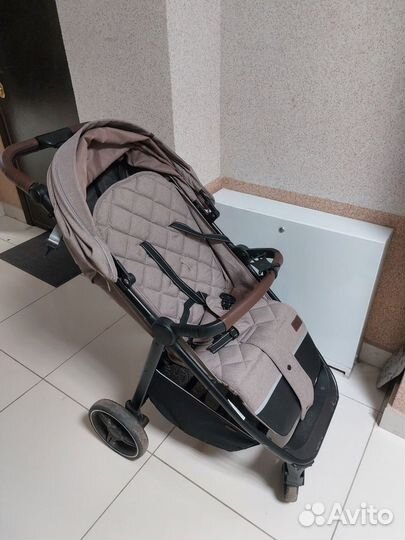 Прогулочная коляска бу carrello bravo crl-8512