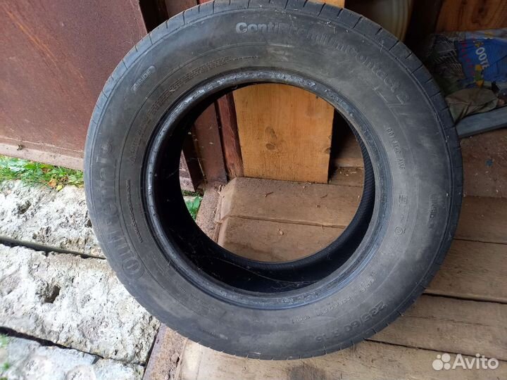 Continental ContiPremiumContact 2 235/60 R16