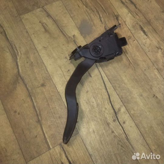 Педаль газа Mazda 6