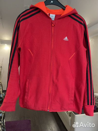 Спортивный джемпер adidas