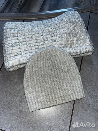 Комплект шапка и снуд женский