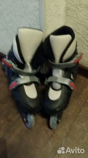 Роликовые коньки