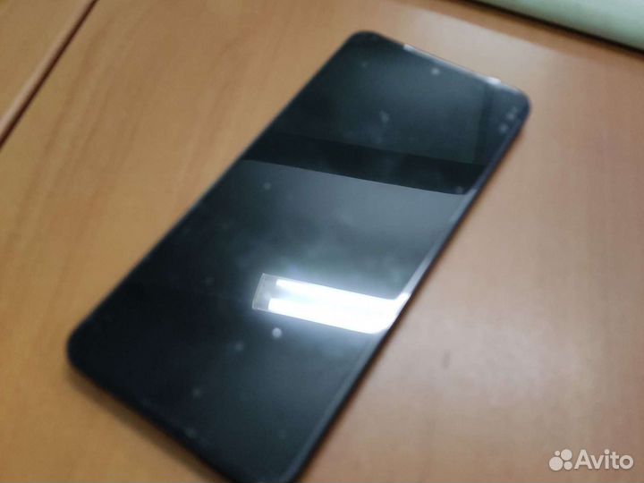 Экран в сборе с рамкой