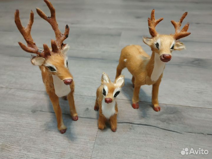 Олени фигурки