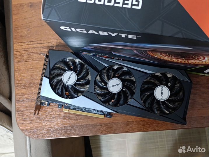 Видеокарта rtx 3060 12GB gigabyte