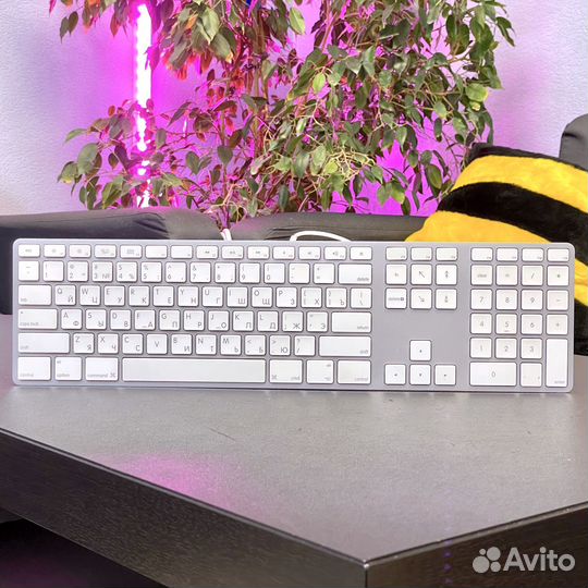 Оригинальная Клавиатура Apple проводная